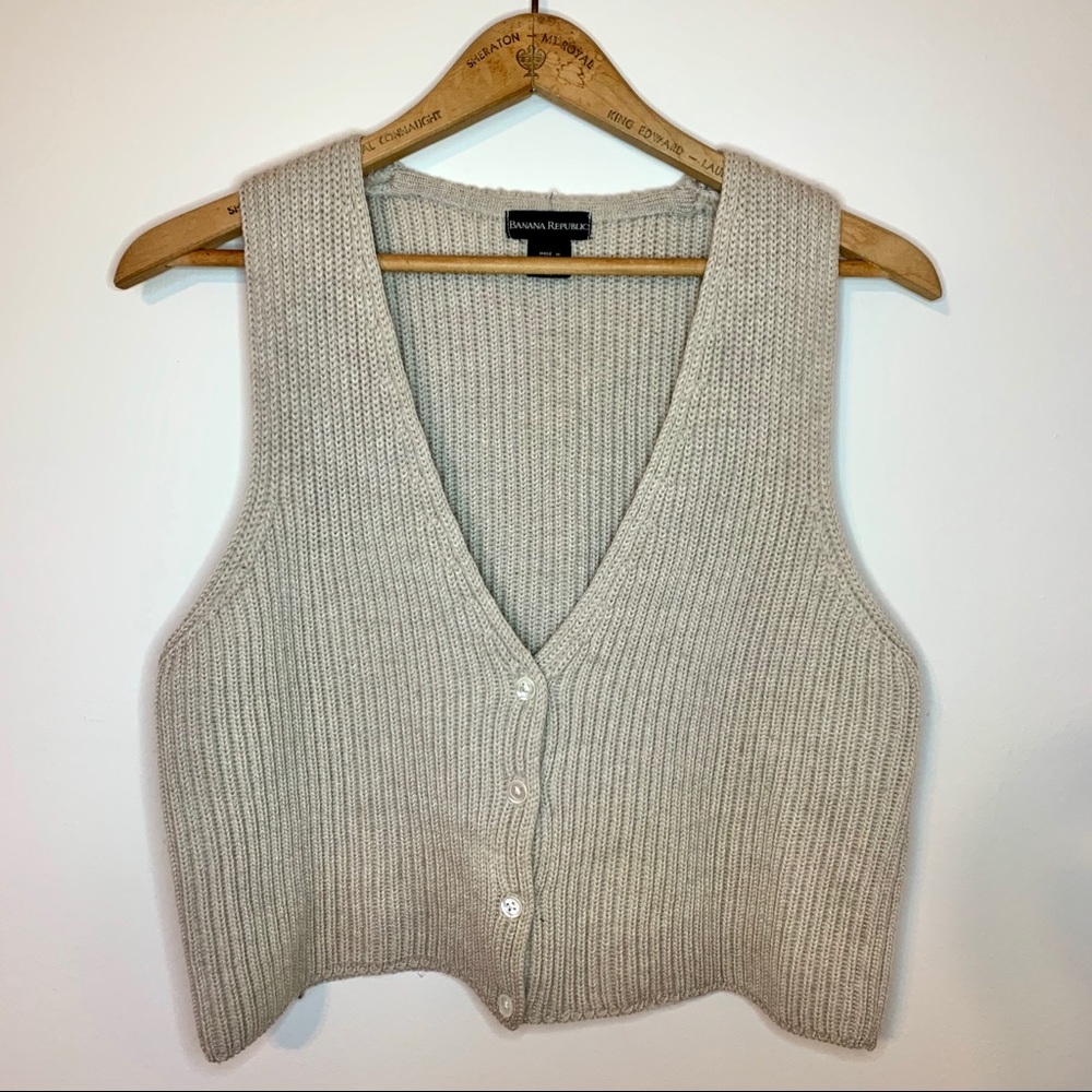 Banana Republic | Cropped Wool Sweater Vest